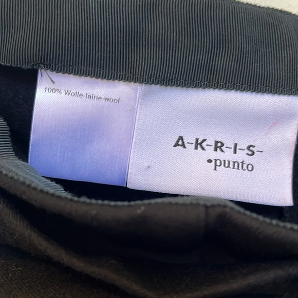 Akris Punto Cuffed Black Wool Pants 10 - Picture 7 of 9